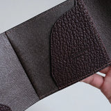 シボの立体感が力強く、少し荒々しく感じる見た目