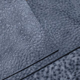 【アラスカ】天然シュリンクならではの不揃いなシボ感と、ロウを浸透させた独特な風合いによって個性的な表情を楽しむことができます。