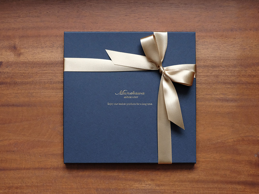 オプション：ラッピング+770円(税込)<br>
  <a style="text-decoration: underline; font-weight: bold;" href="https://munekawa-jp.pro/products/gift-wrapping">※詳細はこちら</a> 