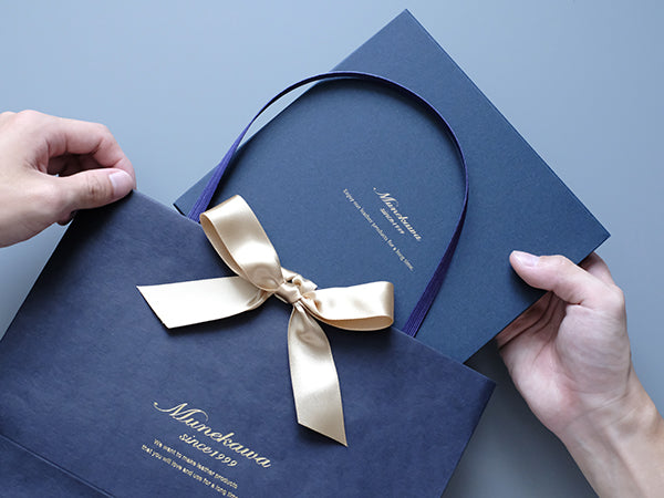 オプション：ラッピング+660円(税込)<br>
  <a style="text-decoration: underline; font-weight: bold;" href="https://munekawa-jp.pro/products/gift-wrapping">※詳細はこちら</a> 